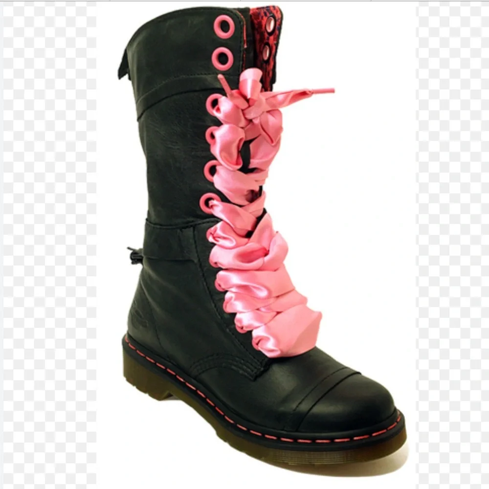 ❌ ❌ RARE RARE. ❌ ❌ 
Dr. Martens Black Boot with Pink Floral Fold-Over - Picture 2 of 10